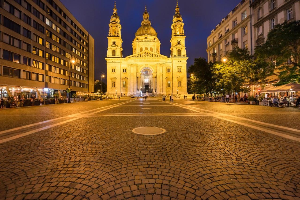 Basilika View Imperial Suite -Sas Street -Need Reservation For Free Parking Budapest Exterior photo
