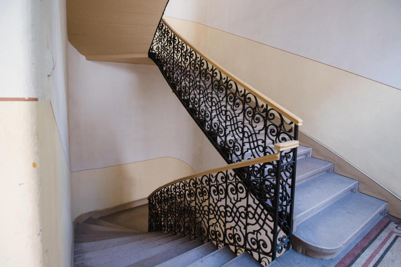 Basilika View Imperial Suite -Sas Street -Need Reservation For Free Parking Budapest Exterior photo