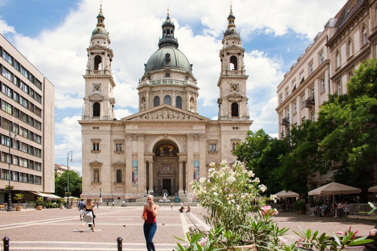 Basilika View Imperial Suite -Sas Street -Need Reservation For Free Parking Budapest Exterior photo