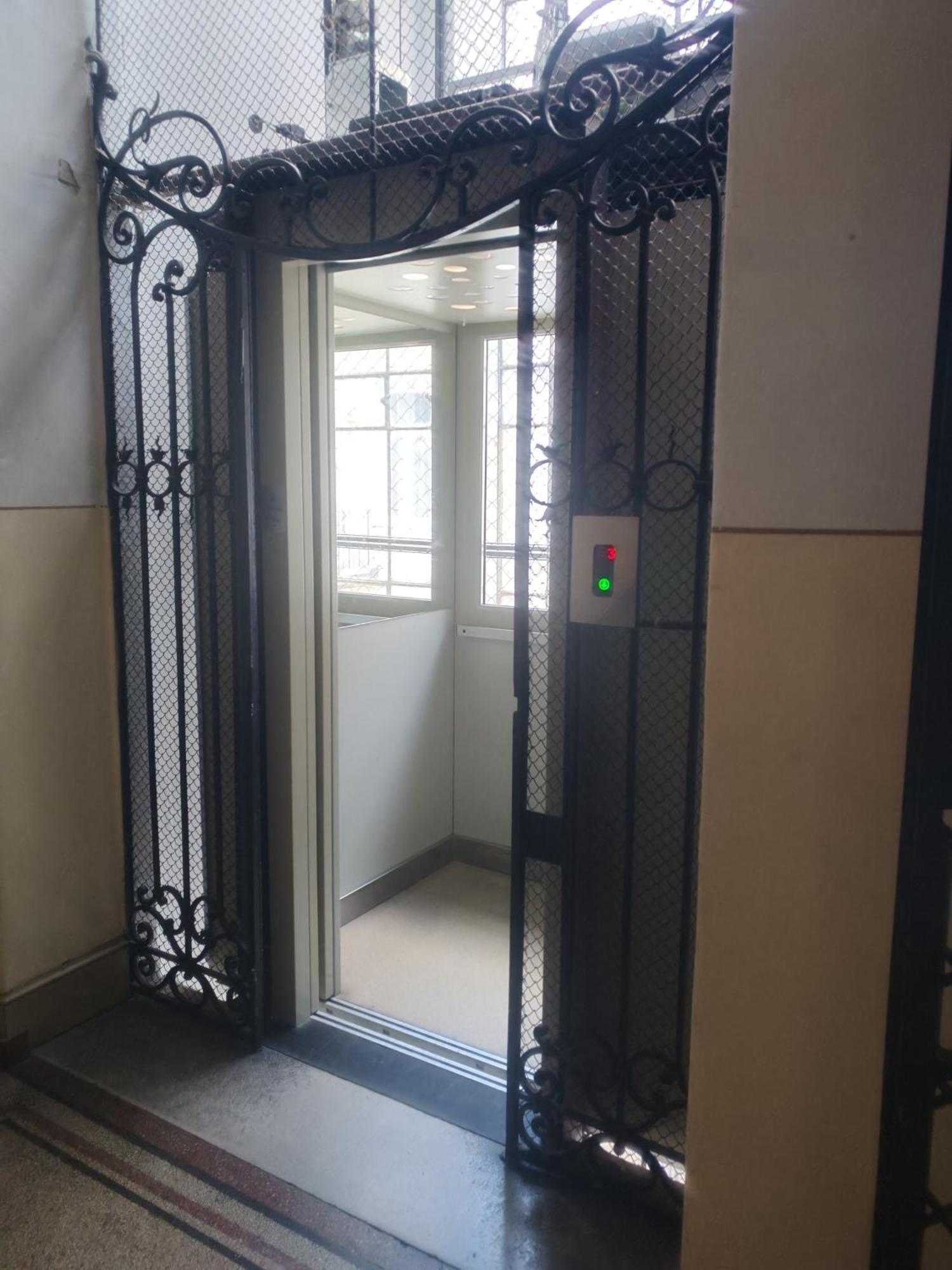 Basilika View Imperial Suite -Sas Street -Need Reservation For Free Parking Budapest Exterior photo