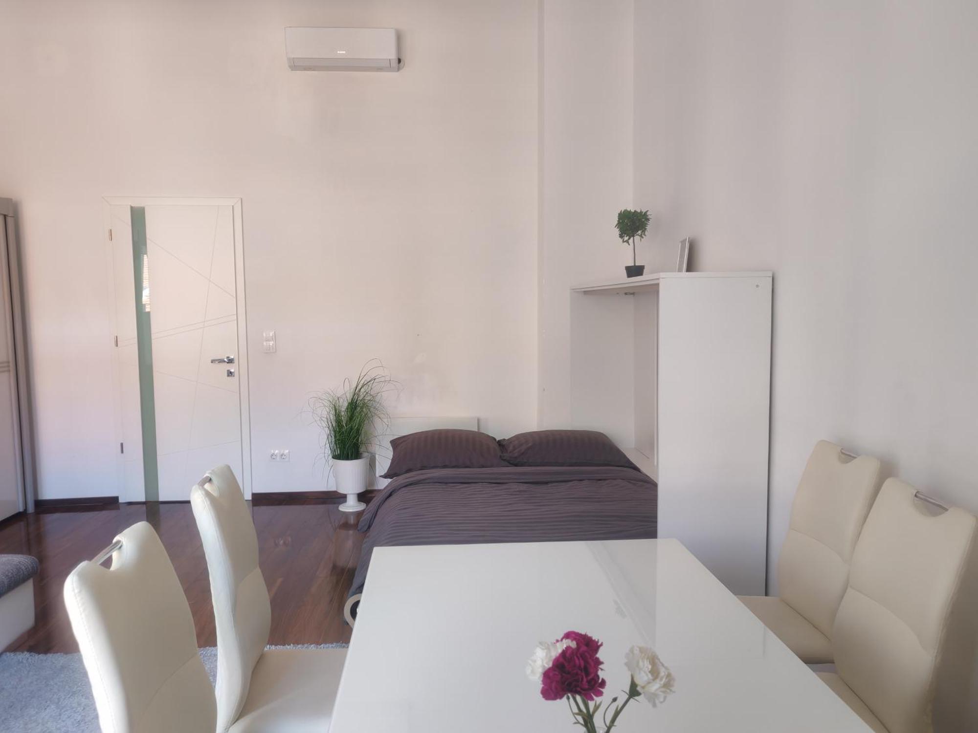 Basilika View Imperial Suite -Sas Street -Need Reservation For Free Parking Budapest Exterior photo